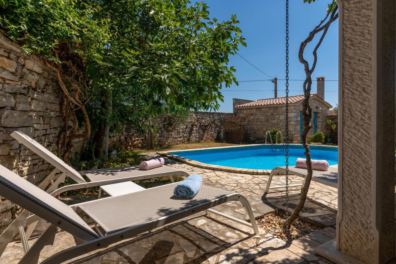 Villa Janko Sveti Lovreč Pazenatički Εξωτερικό φωτογραφία