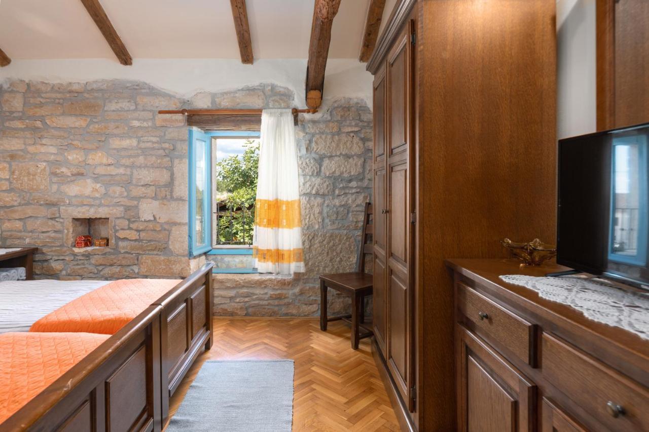 Villa Janko Sveti Lovreč Pazenatički Εξωτερικό φωτογραφία